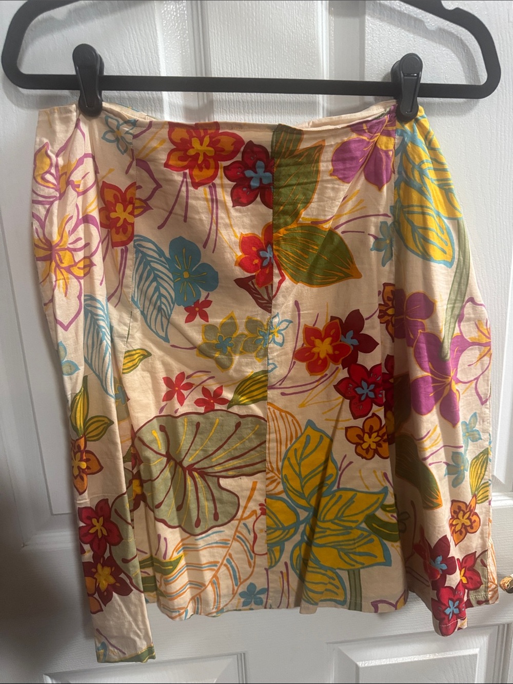 Vintage Izod Floral A-Line Skirt in Cream with Multi-Color Blooms